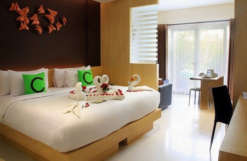 Teuku Umar Hotel | Choice Stay