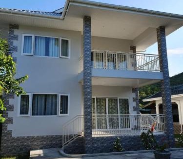 Anse La Mouche Apartment | Coco De Mer Villa
