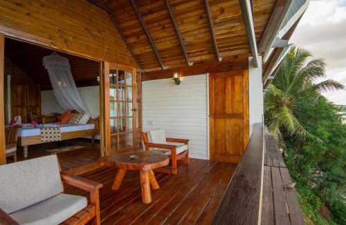 Baie Ste Anne Hotel | Colibri Hotel