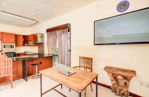 Kesiman Hotel | Collection O Putri Inn Homestay