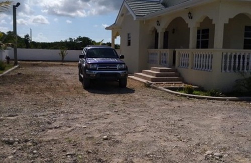 Bottle Creek House | Comfort Villa Home- Bottle Creek, North Caicos,
