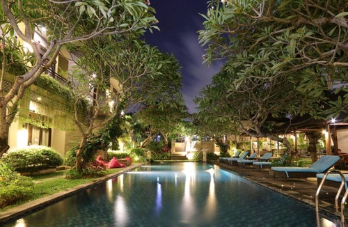 Bukit House | Comfy Room in A Small Resort Jimbaran, Close to Rockbar and Tegalwangi Beach