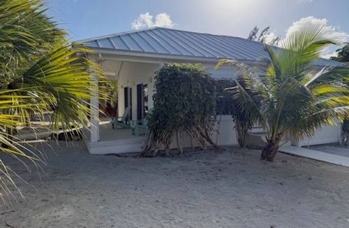Sandy Point Cottage | Cottage 5 - Charming Secluded Cottage, Large pool, Tennis, Private Community