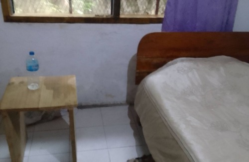Mahe Island Apartment | cozy apartment in the heart of seychelles 10 mins from beach