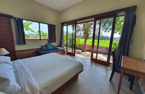 Kemenuh Villa | Cozy Mudram One Bedroom Private pool W Kitchenette