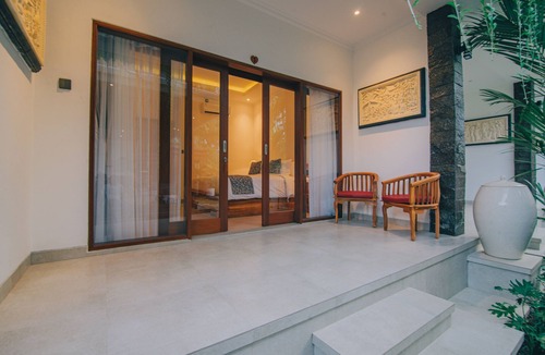 Medahan House | Cucukan Beach Guest House
