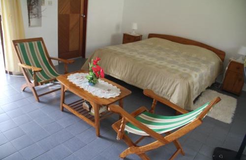Bel Ombre Bed & Breakfast | Daniella's Bungalows