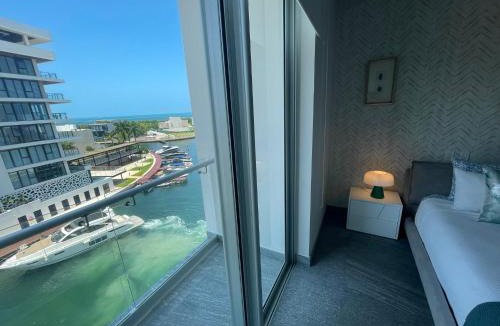 Zona Hotelera Apartment | Departamento Frente a la Marina de Puerto Cancún ! 5 Personas/3.5 Baños- 2 Camas Queen -1 Cama Individual