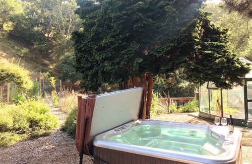 Westside Santa Cruz House | Designer Retreat w/Hot Tub, Huge Backyard Oasis