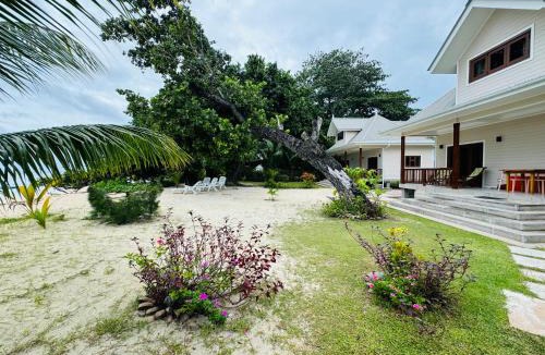 La Digue Apartment | Digwa Beach Chalet