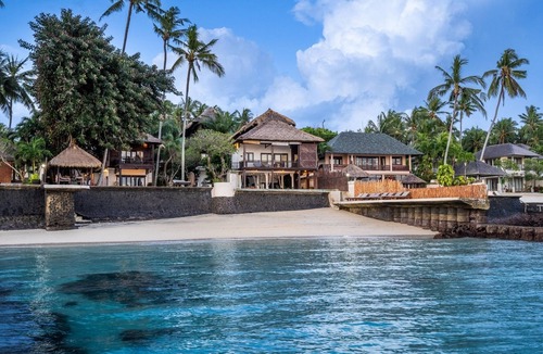 Candi Dasa Apartment | Double Room with Pool/Garden View | The Village of Angels Resort