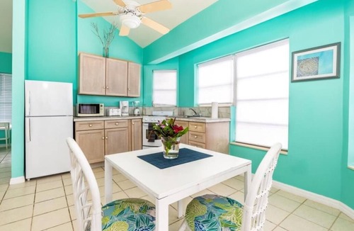 Conch Bar Cottage | Dragon View Cottage for 2 | Dragon Cay Resort, Mudjin Harbour