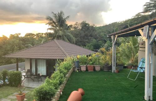 Mahe Island Apartment | Eco Lodge Self-Catering 1-2