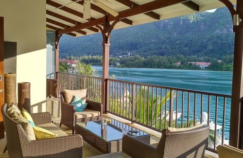 Eden Island Apartment | Eden Island Penthouse-with Golf Cart, Wify, Sat TV&Pool