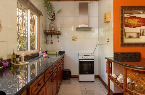 Zig Zag Ward Villa | Effie Mountain View Halona Villa