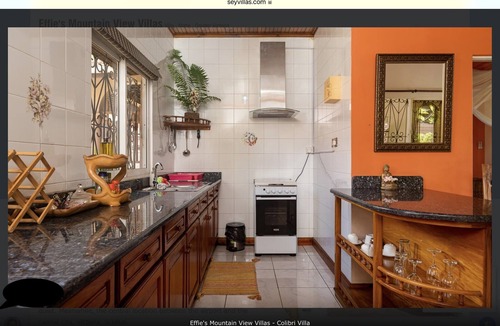 Zig Zag Ward Villa | Effie’s Mountain View Villa coco Villa