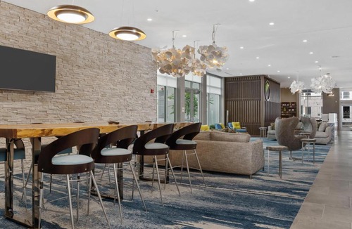 Coliseum Central Hotel | Element by Marriott Hampton Peninsula Town Center