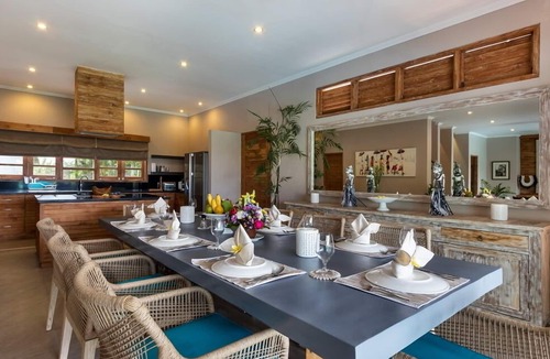 Babakan Villa | Enchanting 5BR Villa, Canggu! 9Min Drive To Berawa Beach - W/Private Swim Pool!