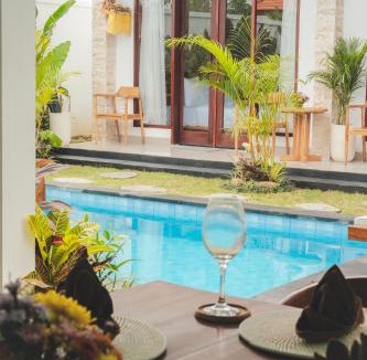 Delod Peken House | Evara Lifestyle Villa by Aayan