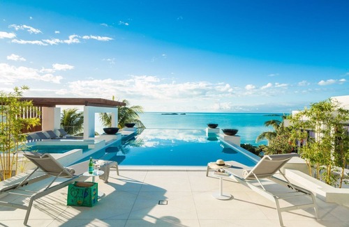 Juba Sound Villa | Exceptional Villa rental in Turks and Caicos Caribbean