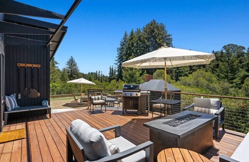 Aptos House | Exclusive Modern Retreat- The Johanna House