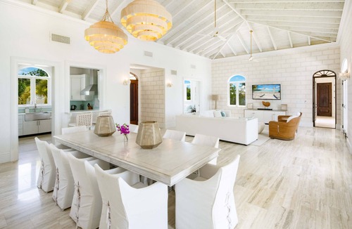 Ocean Point House | Exclusive Oceanfront Villa On Taylor Bay Beach!