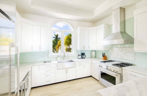 Ocean Point House | Exclusive Oceanfront Villa On Taylor Bay Beach!
