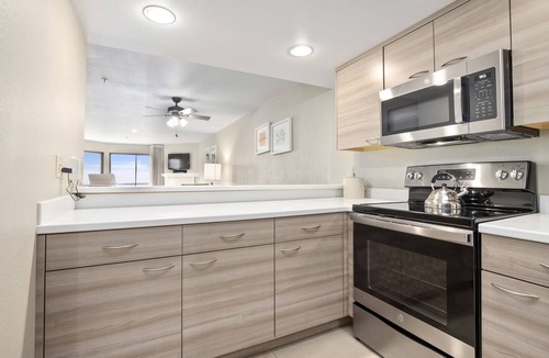 Rio del Mar Villa | Expansive Ocean Views-Prime Condo at Seascape!