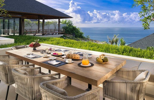 Kutuh Villa | Experience Ultimate Luxury by the Beach – Bali Villa 1129
