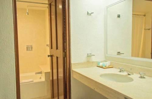 Puerto Juarez Resort | Family-friendly Cancun Royal Junior Suite with Ocean View Balcony and Water Park