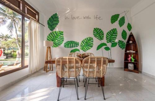 Ubud Villa | Family Paradise Villa, Shared Pool, Jungle & Rice Field Views