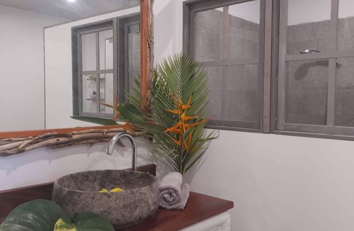 Teahupoo Resort | Fare Tetahora