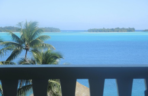 Bora Bora Villa | Gorgeous Lagoonfront Villa In Bora Bora Perfect spot for honeymooners & families
