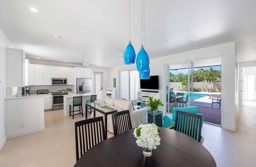 Leeward Settlement Villa | Grace Haven: Luxury Home w/Pool & Golf Cart, Walkable to Beach