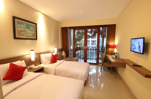 Downtown Kuta Hotel | Grand La Walon Hotel