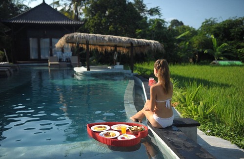 Kenderan Villa | Great for couple, One-Bedroom Villa with Pool View