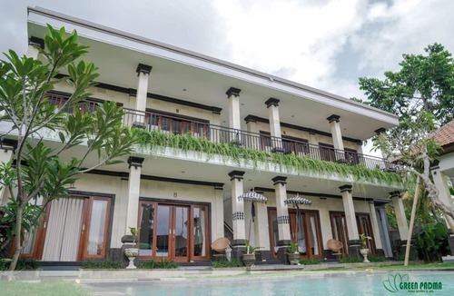 Peliatan Villa | Green Padma Ubud Deluxe Room