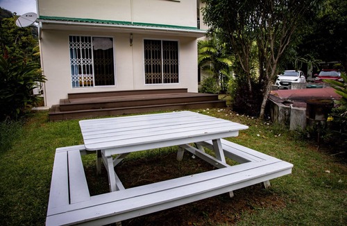 Beau Vallon Apartment | Ground Floor large Family size mordern appartment in Beau Vallon area