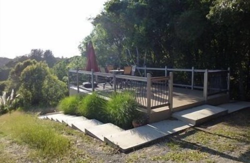 Aptos Cottage | Guest House & Private Room on Vineyard; 3 miles from Aptos Village and Beach