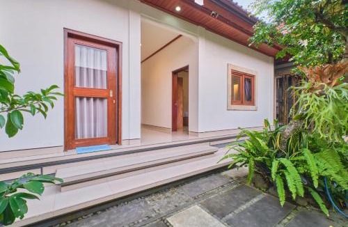 Sambahan House | Gusti Koko Homestay - Minimalist Room