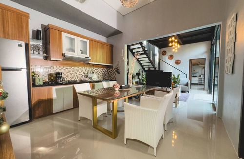 Ungasan Villa | Habibi Villa Bali 5 Min from Beautiful Beaches