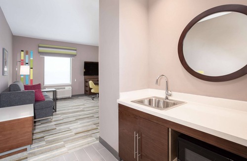 Watsonville Hotel | Hampton Inn & Suites Watsonville