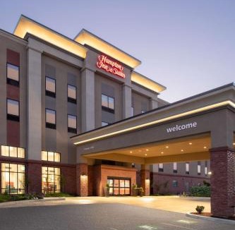 Watsonville Hotel | Hampton Inn & Suites Watsonville