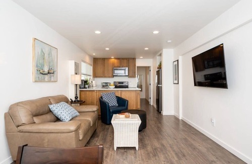 Eastside Santa Cruz House | Harbor House A, overlooking Santa Cruz Harbor