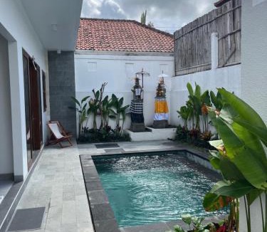 Mengwi Villa | Honeymoon Villa near Canggu