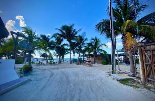 Downtown Holbox Hotel | Hotel AKBAL Holbox