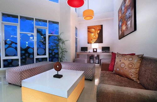 Gatot Subroto Hotel | Hotel Neo Denpasar by ASTON
