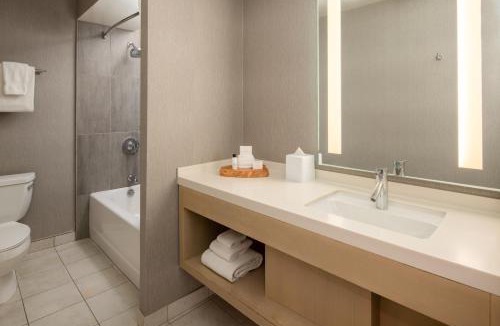 Westside Santa Cruz Hotel | Hotel Paradox, Autograph Collection