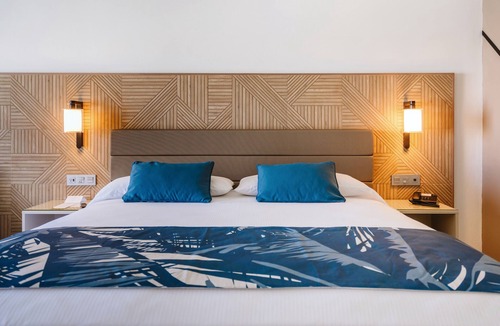 Costa Mujeres Hotel | Hotel Riu Latino - Adults Only - All Inclusive