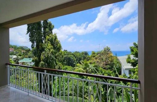 Anse Boileau Villa | Impeccable 3-bed Villa in Anse Boileau!